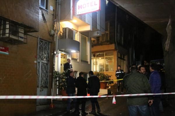 Очередной обстрел кафе в Стамбуле: 1 раненый