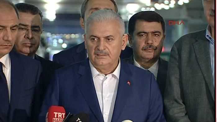 Премьер-министр: «В атаке на аэропорт Ататюрка погибли 36 человек»