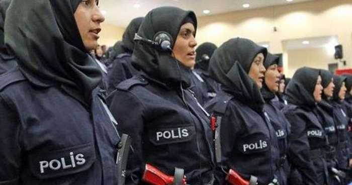 Женщинам-полицейским Турции разрешили носить хиджаб