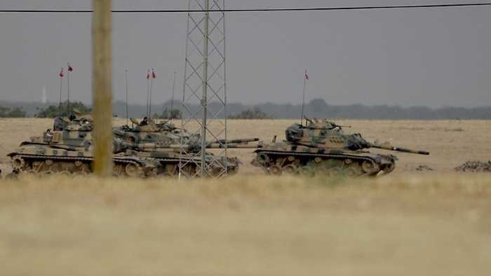 Турецкие танки вошли в Сирию в провинции Алеппо