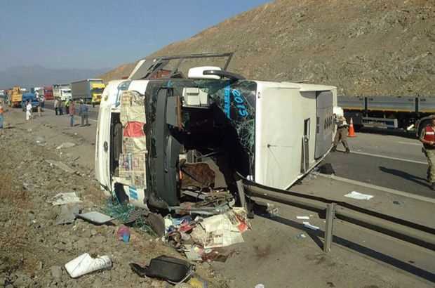 Перевернувшийся рейсовый автобус: 4 погибших, 31 пострадавший