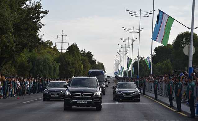 Вице-премьер Тюркеш посетит похороны Каримова