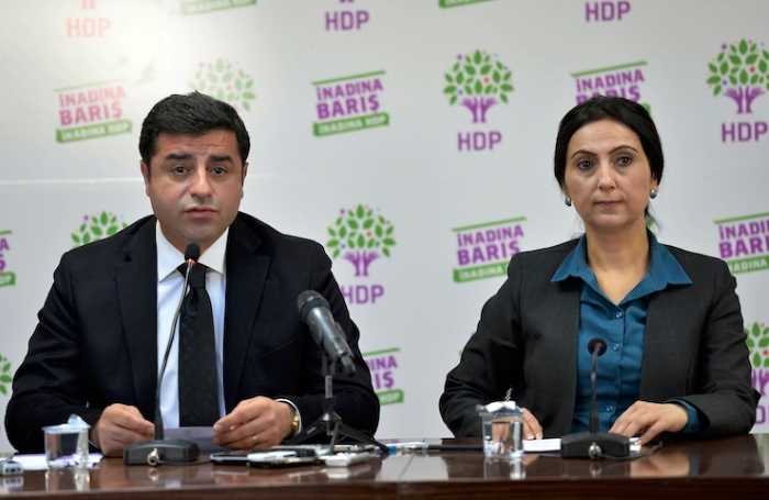 Прокурор требует для лидеров HDP пожизненных сроков