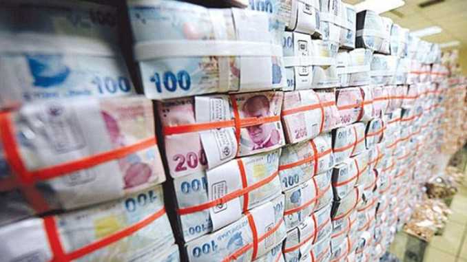 В Турции более 100 тысяч миллионеров