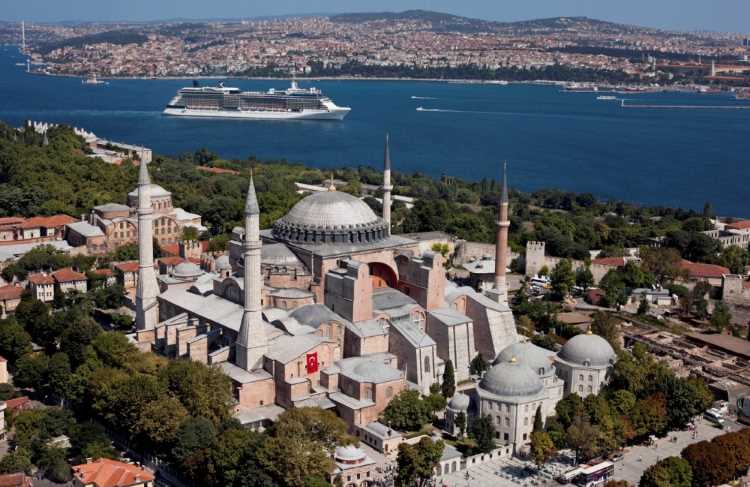 Круиз Сочи — Ялта — Стамбул возможен к лету 2017 года
