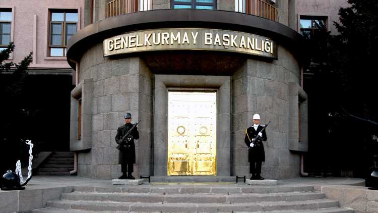 Новые главнокомандующие армии, ВВС и ВМС Турции