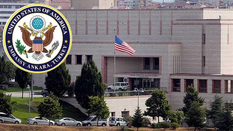 США закрыли посольство и консульства в Турции