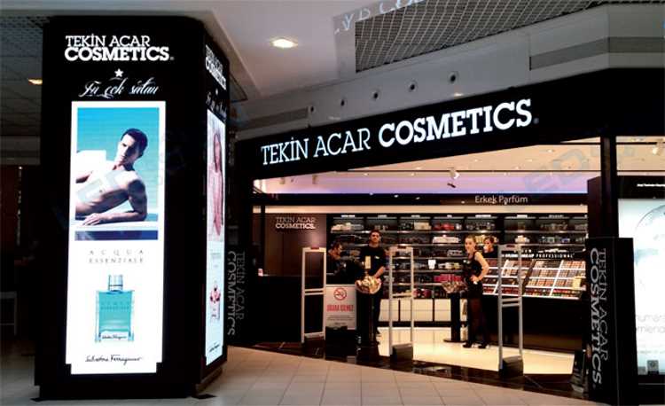 Sephora выкупает обанкротившийся Tekin Acar