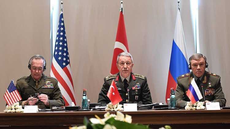 Анталья приняла глав Генштабов Турции, РФ и США