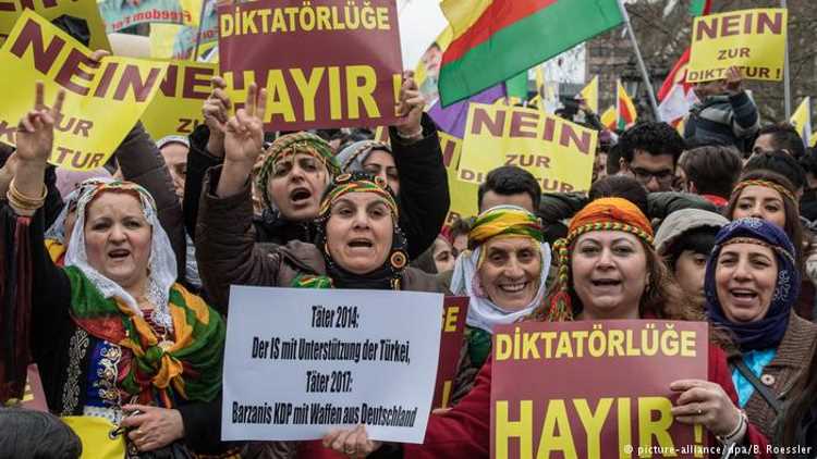 Турецкий МИД осудил курдский митинг в Германии