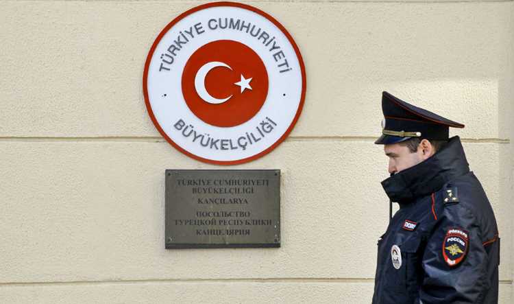 Граждане Турции начинают голосовать на территории России