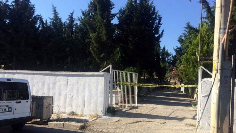 Полиция определяет источник мощного взрыва в Измире