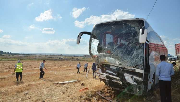 ДТП с участием автобуса: 3 погибших, 32 пострадавших