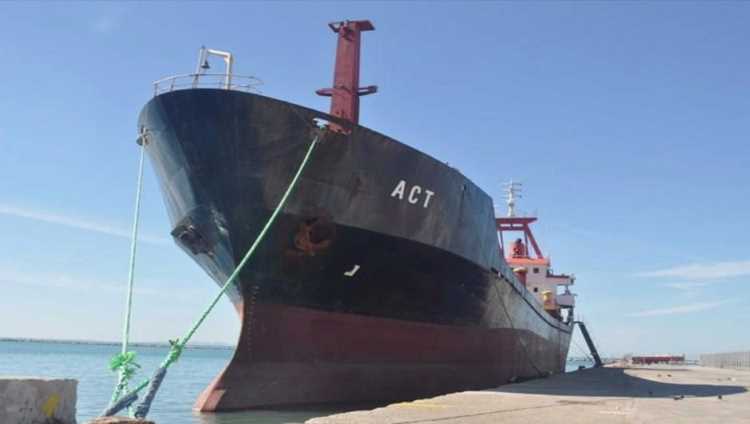 Береговая охрана Греции открыла огонь по турецкому кораблю