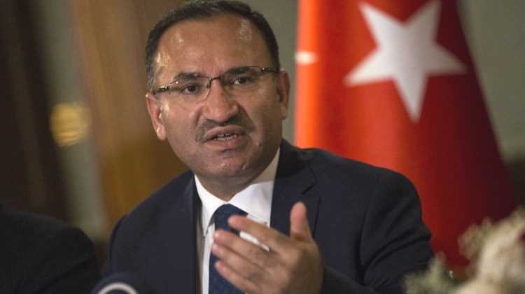 Анкара надеется на отмену референдума в КРАИ