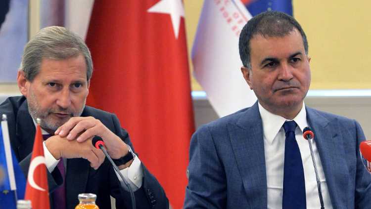 «ЕС должен пересмотреть свои отношения с Анкарой»