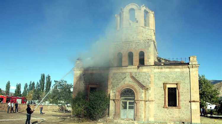 В Эрзуруме горела церковь Александра Невского