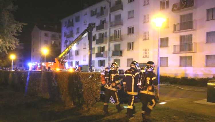 Трое граждан Турции погибли при пожаре во Франции
