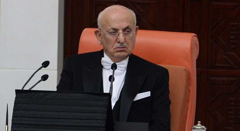 Исмаил Кахраман снова избран спикером парламента Турции