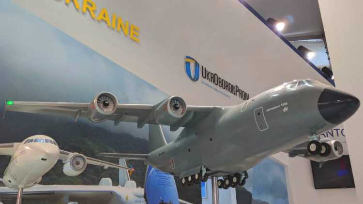 Турция совместно с Украиной создадут военный самолет