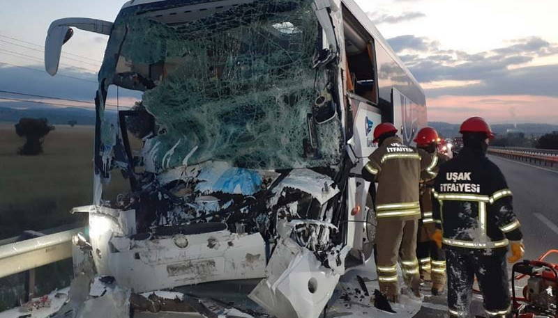 ДТП с участием автобуса: 2 погибших, 18 пострадавших