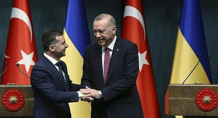 Эрдоган и Зеленский обменялись поздравлениями