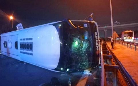 ДТП с участием автобуса: 1 погибший, 17 пострадавших