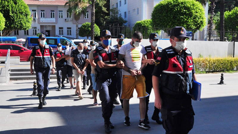 В Анталии задержали банду «помощников русским туристам»