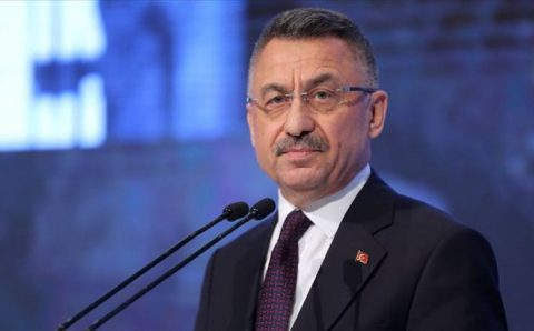 Вице-президенту Октаю стало плохо во время выступления