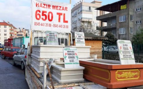 Купить надгробие теперь можно и на базаре