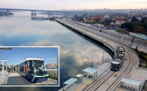 Стамбул входит в новый год с новым трамваем