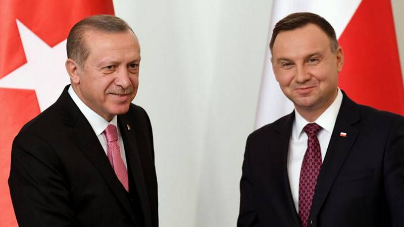 Президент Польши прибыл с визитом в Анкару