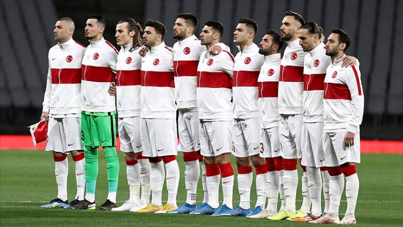 Сборная Турции пробилась в стыковые матчи отбора на ЧМ-2022