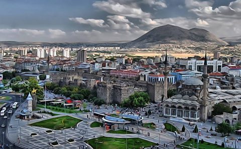 К синим провинциям присоединились Кайсери и Килис