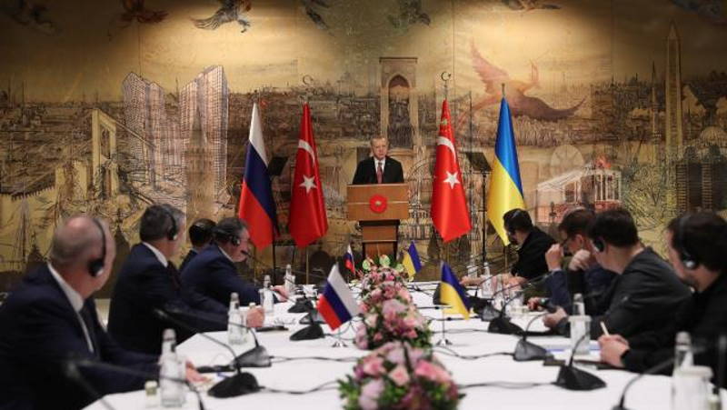 В Стамбуле стартовали переговоры делегаций России и Украины