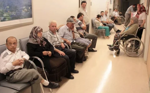 Турецкие больницы переполнены инфекционными больными