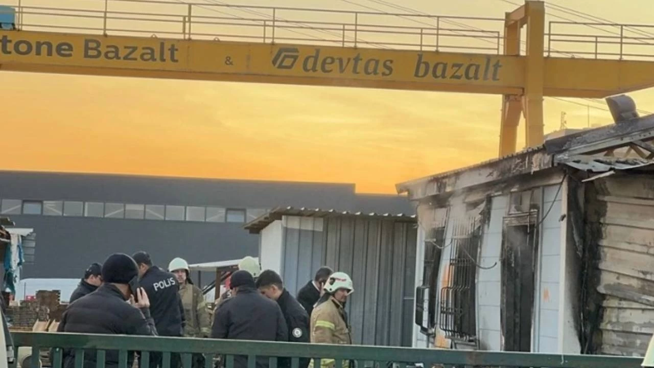 В результате пожара в Стамбуле погибли 3 человек