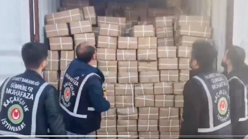 На таможенных пунктах Турции предотвращена контрабанда на сумму 112,5 миллионов лир